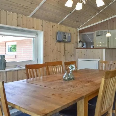 度假居 Beautiful In W/ Sauna And 4 Bedrooms