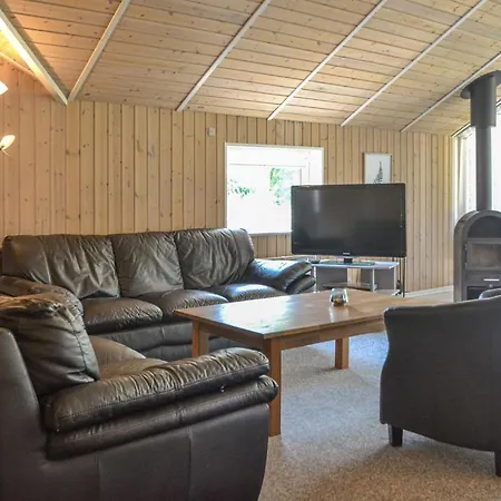 Beautiful In W/ Sauna And 4 Bedrooms Oksbøl